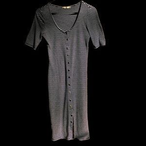 Heart and Hip Button Up Dress Size M